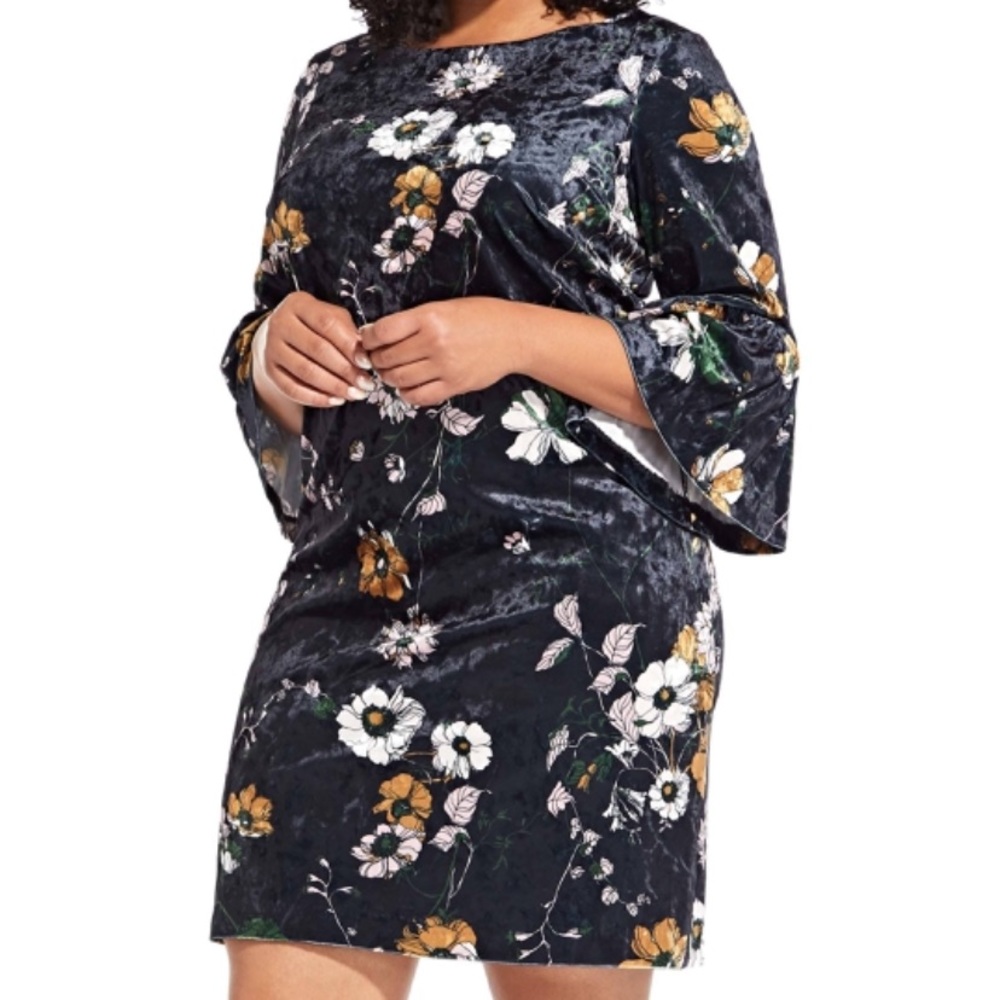 Adrianna Papell black multi serene garden velvet shift dress with bell sleeves
